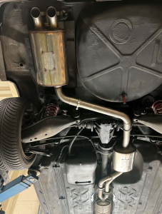 Novus Edelstahl Auspuffanlage original Look - Mercedes W201 mit Doppelflansch